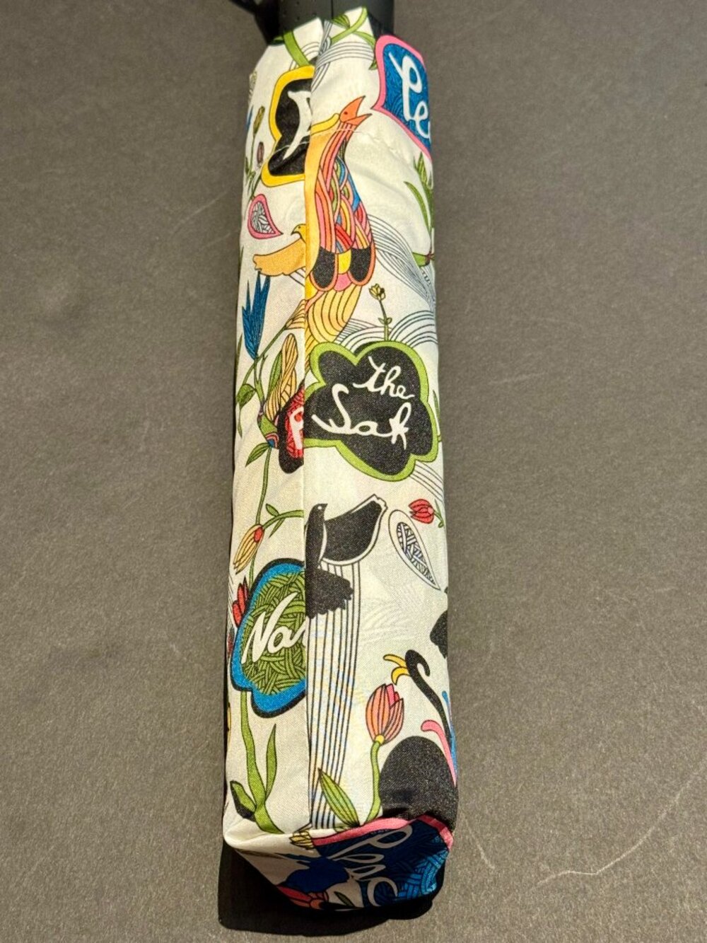 New The Sak Sakroots Colorful Umbrella With Case